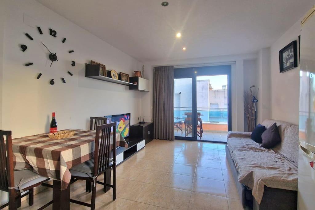 Apartamento Rene Go2llolet